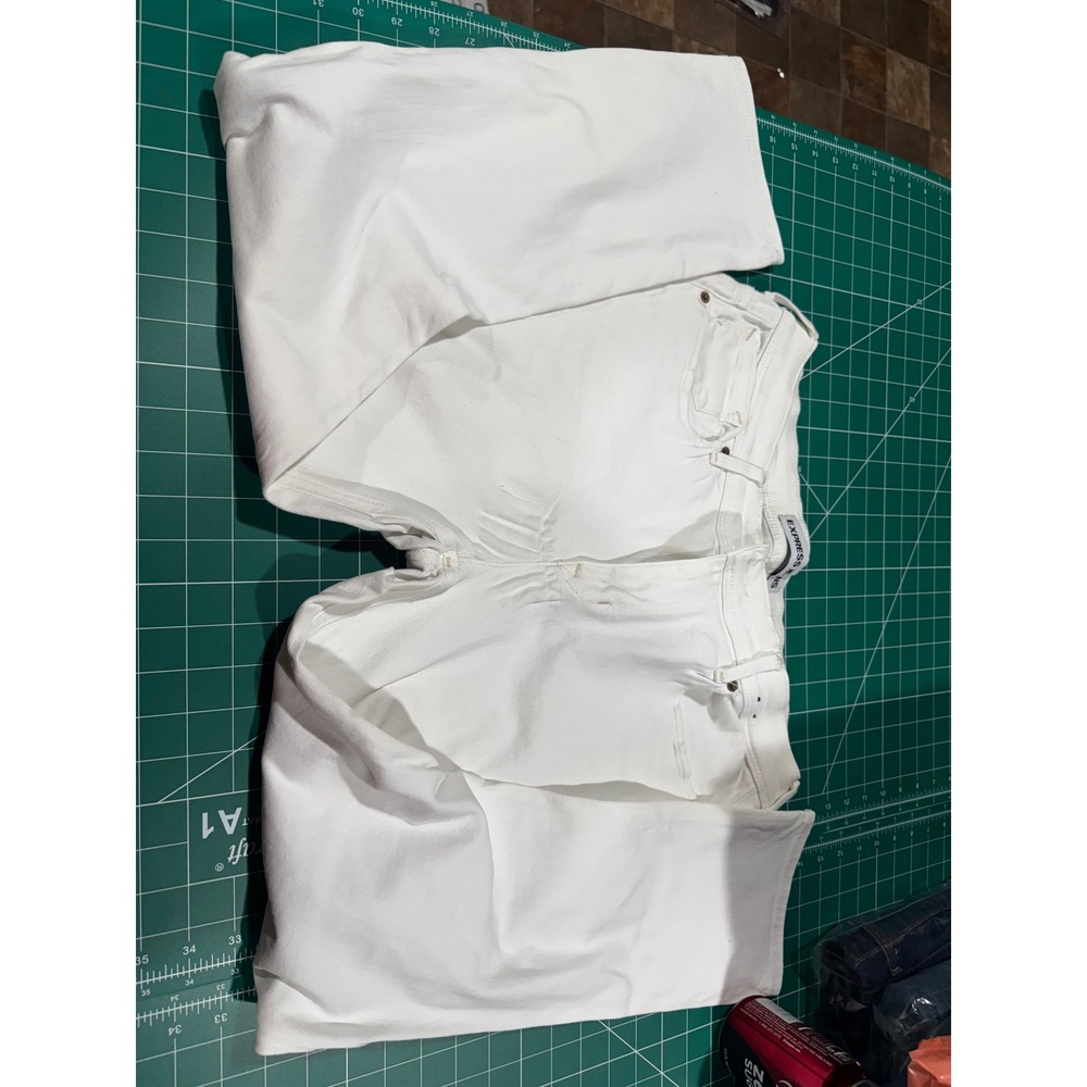 Express Jeans Mia Mid Rise Cropped Legging White Denim Size 14R Womens